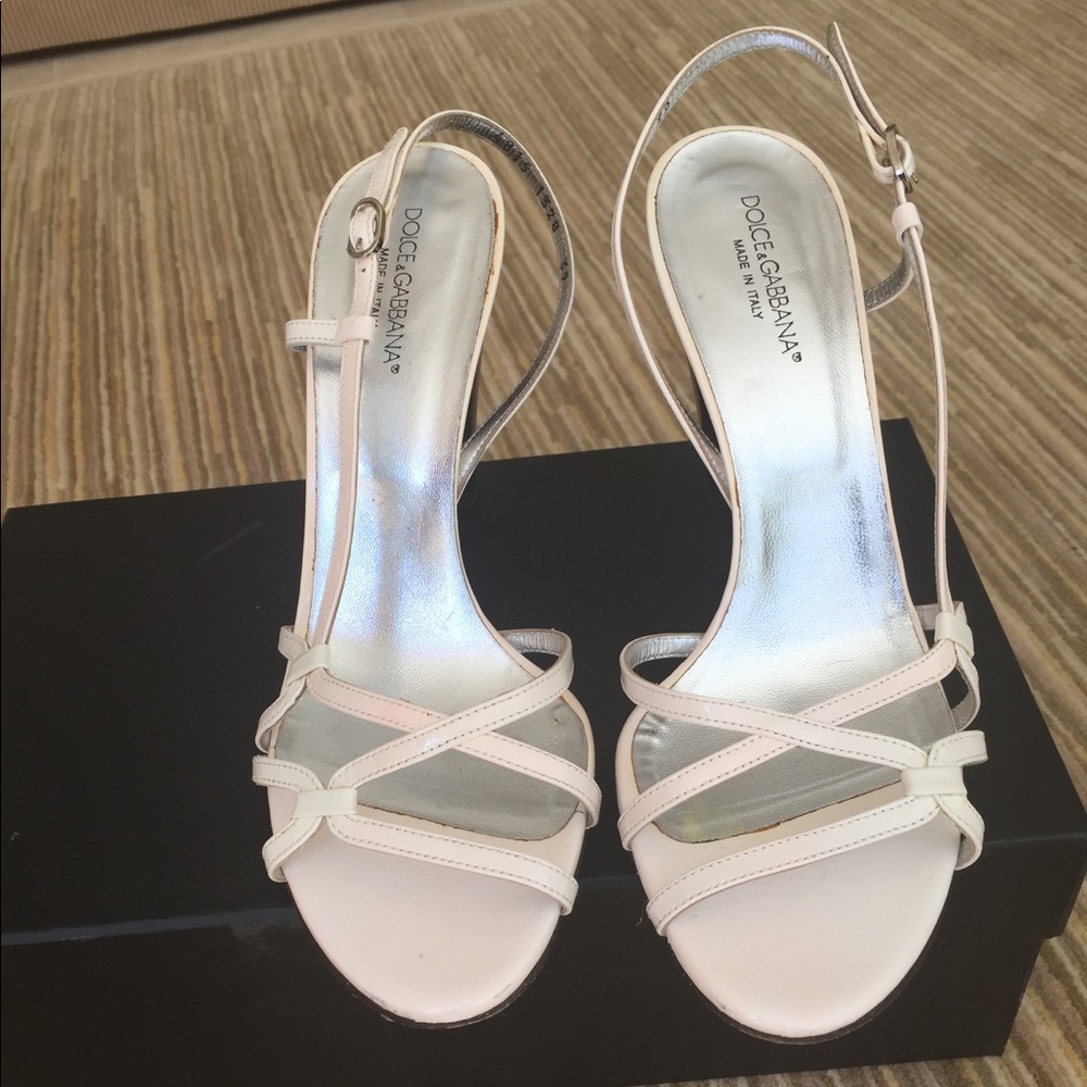 FINAL SALE 🏷️ Dolce & Gabbana Patent Leather Strappy Heels Sz. 9 - Picture 3 of 7